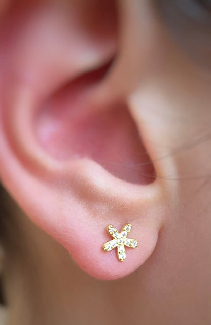 Flower Stud Earrings - 14ct gold plated
